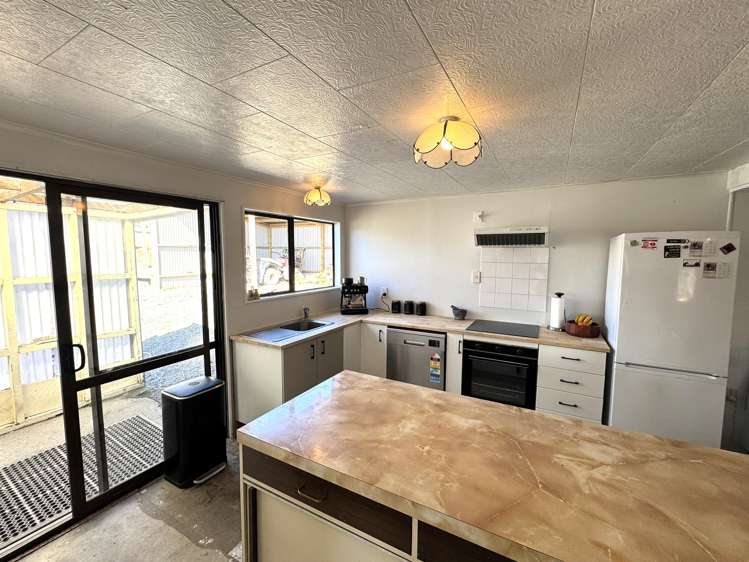 82 Salcombe Street Kaitangata_10