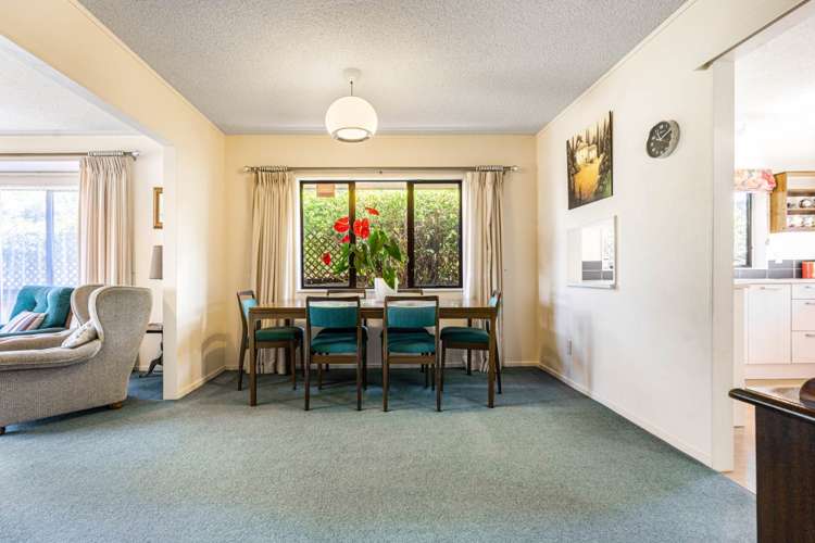 4/4 Fraser Road Narrow Neck_7