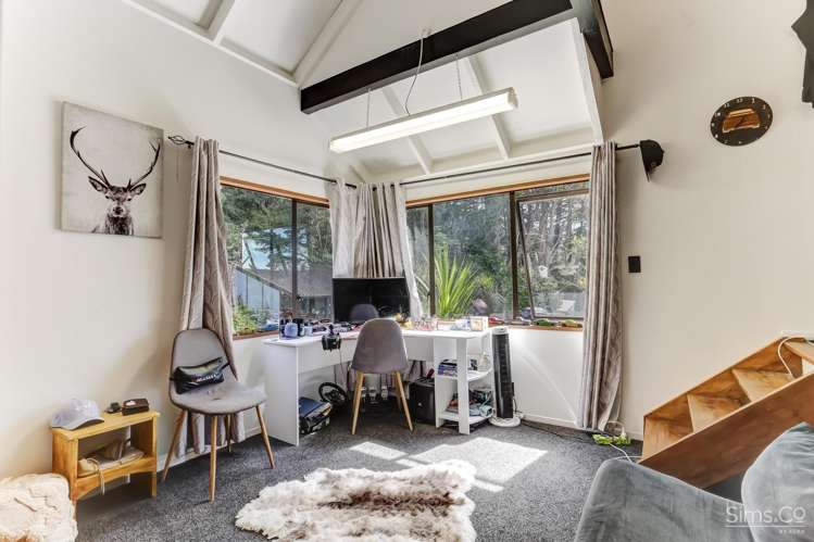 235 No 2 Line Okoia_28