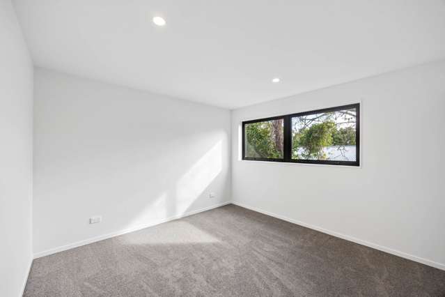 85A Rosier Road Glen Eden_4