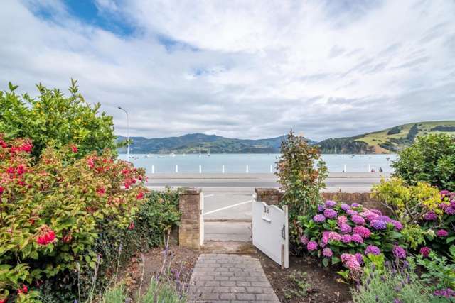 3b Beach Road Akaroa_3