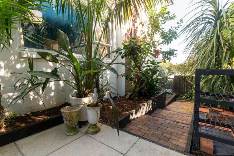 3/24A Hamilton Road 1685_12
