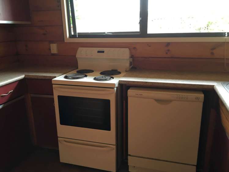 3 Tington Avenue Wattle Downs_10