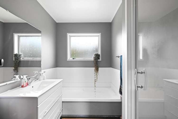 7 Norfolk Place Pukete_13