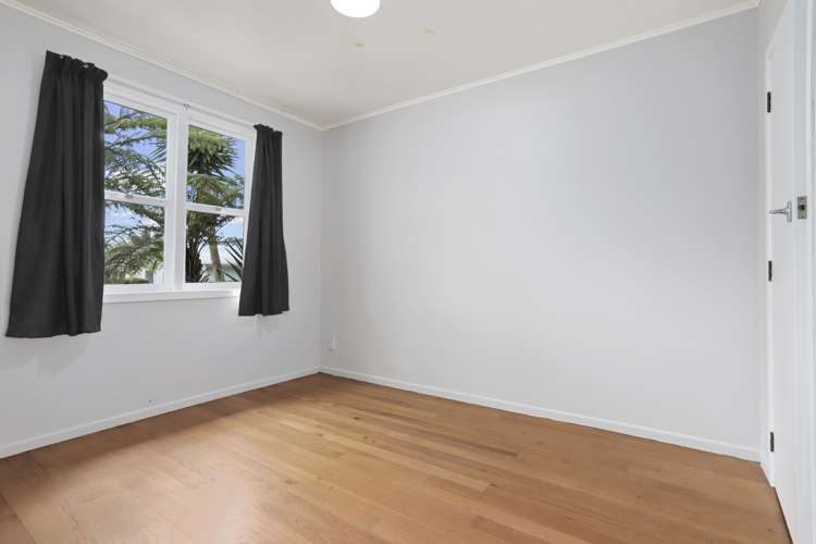 95 Atkinson Road Titirangi_17