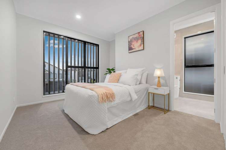 14 Alluvial Street Flat Bush_19