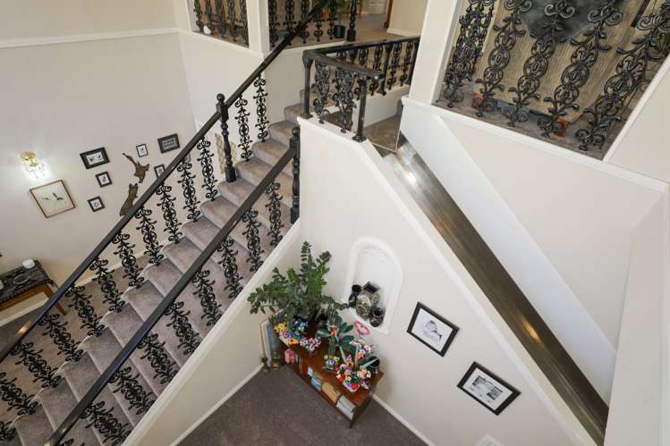 7 Deborah Rise Maunganamu_6