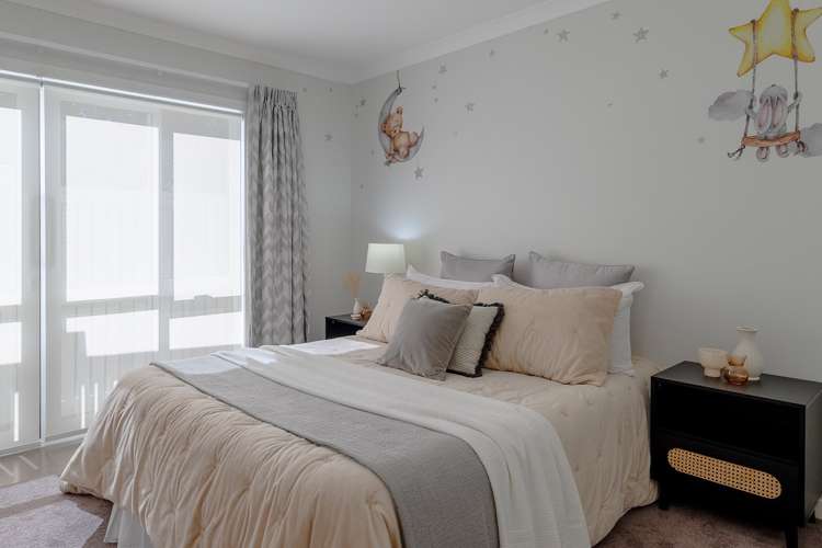 26 Fairburn Place Leamington_10