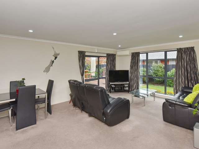 21 Riegler Place Belfast_3