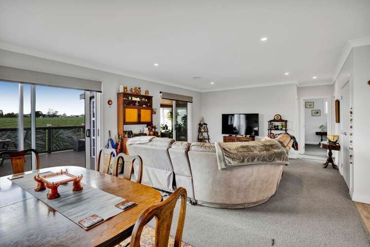 11 High Street Eltham_19