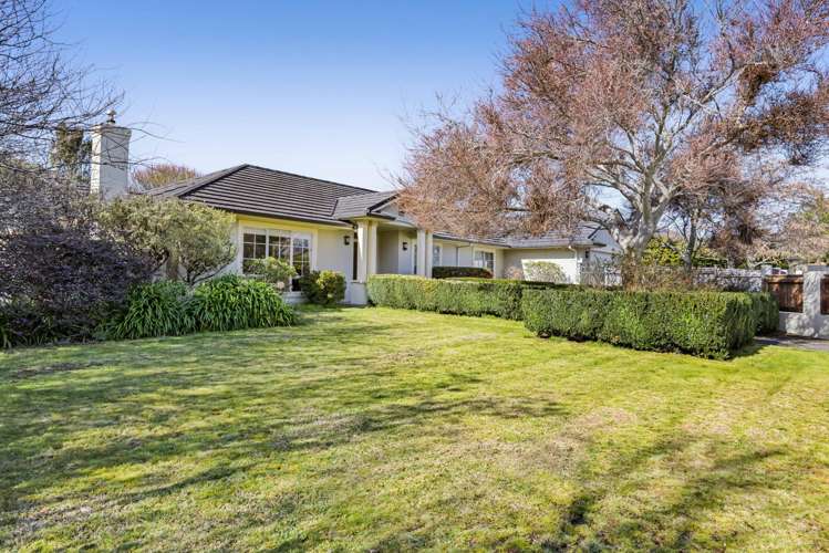 51 Shelter Grove Frankleigh Park_20