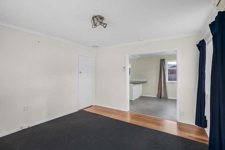 9 Fitzherbert Road Wainuiomata_10