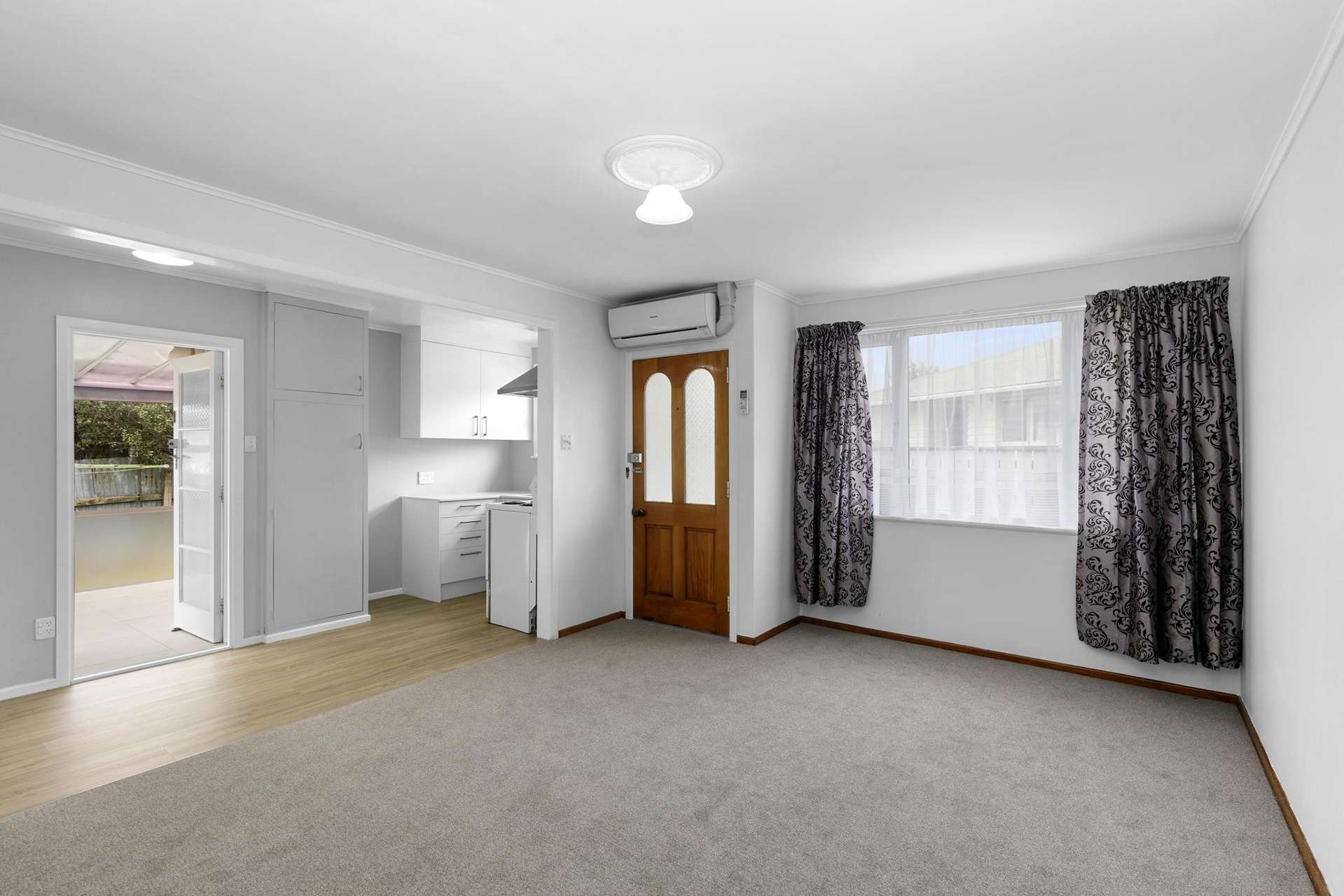 8A Stamford Grove Avalon_0