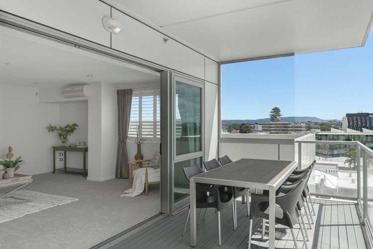 902/72 Devonport Road (Devonport Towers) Tauranga Central_7