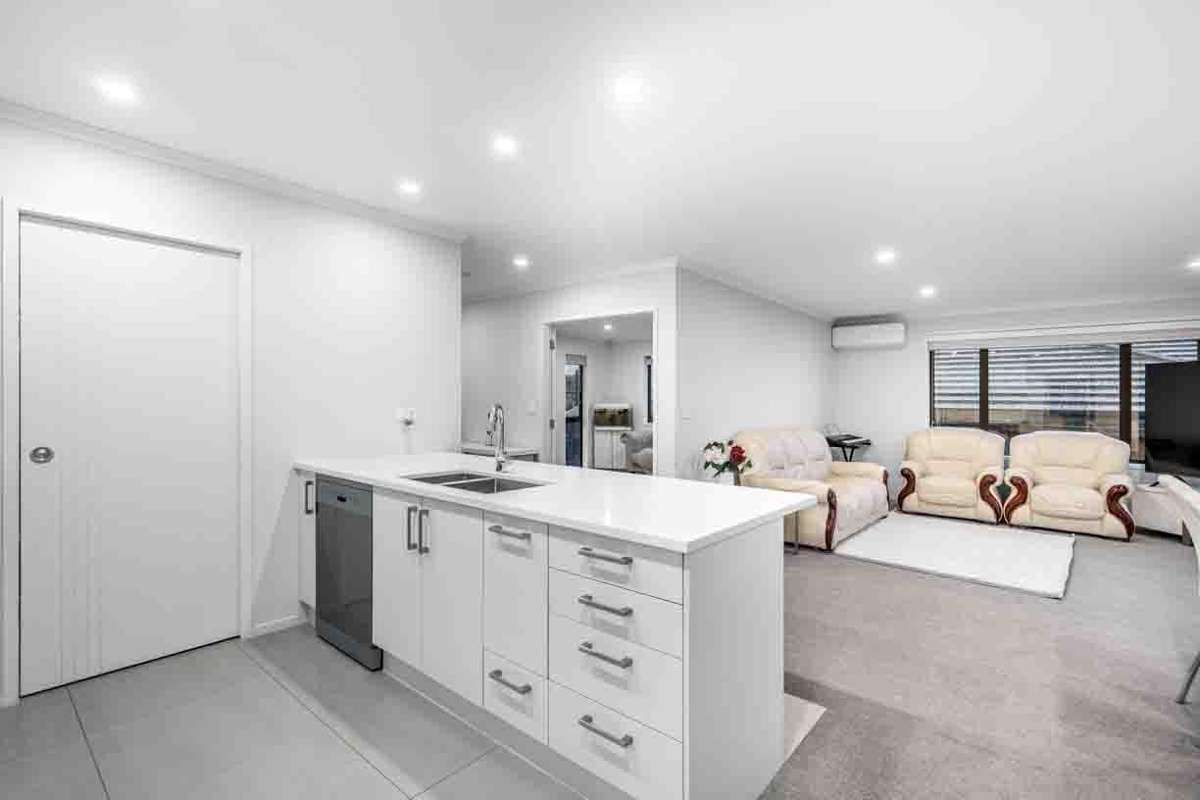 10 Helenvale Crescent_3