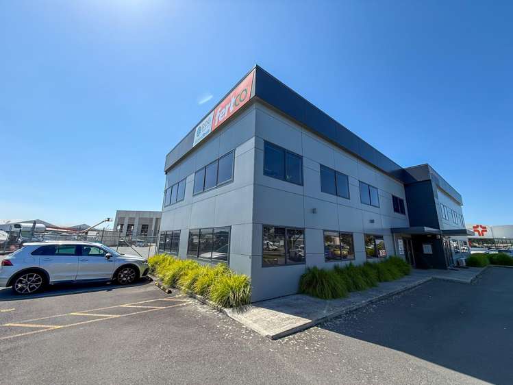 20 Jean Batten Drive_0