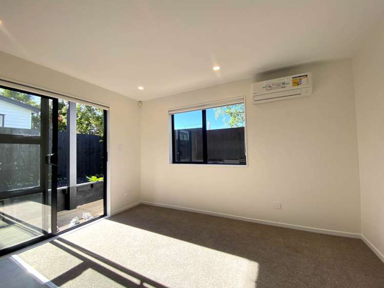 2/40D Arran Road Browns Bay_1