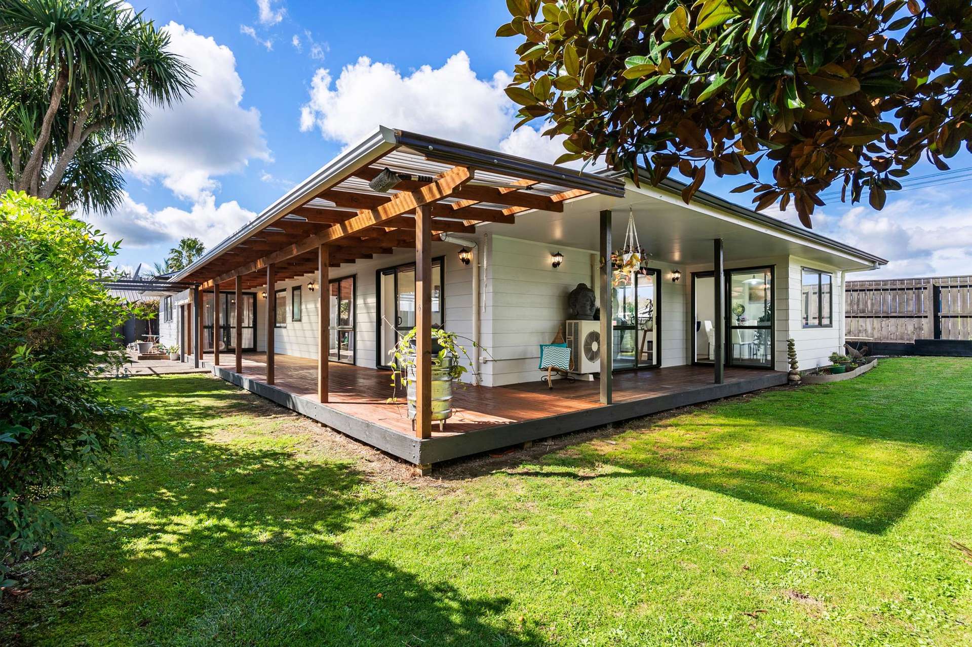 88 McRobbie Road Kingseat_0