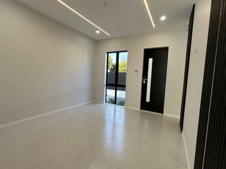 2/52 Hutchinsons Road Bucklands Beach_8