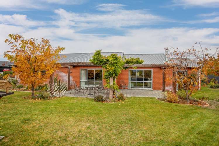 21 Walnut Grove Alexandra_18