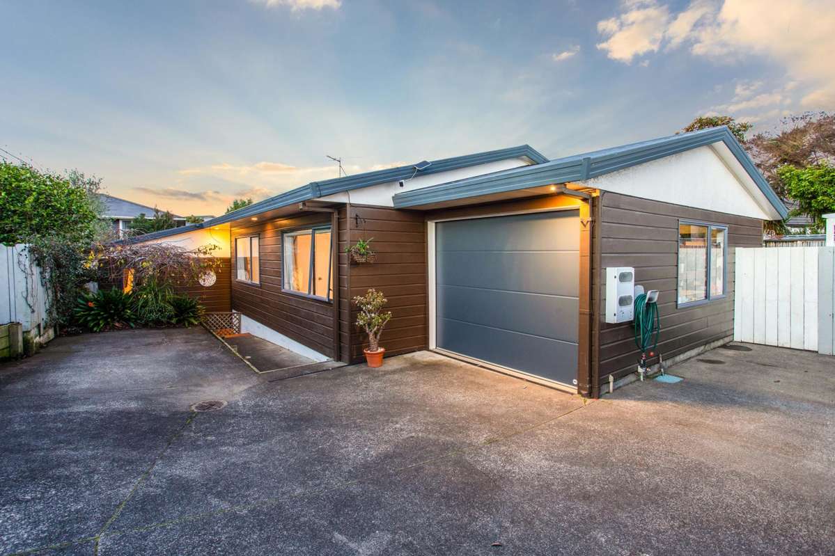 3/6A Botany Road_0