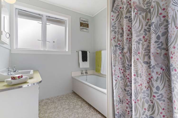 71 Ridge Road Howick_16