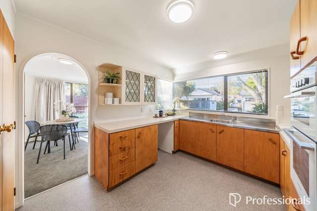 65 Totara Crescent Woburn_3