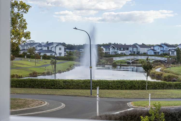 9 Fountain Avenue Karaka_18