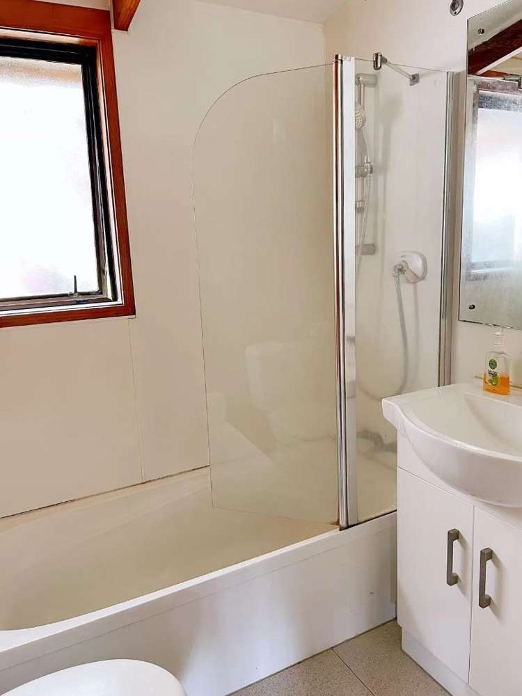 17 Taranui Place Henderson_7