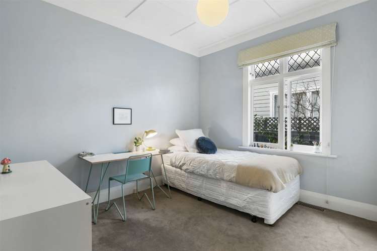 10 Egremont Street Belmont_14