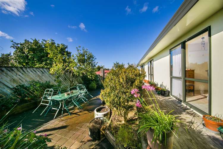 2a Rickards Place New Lynn_11