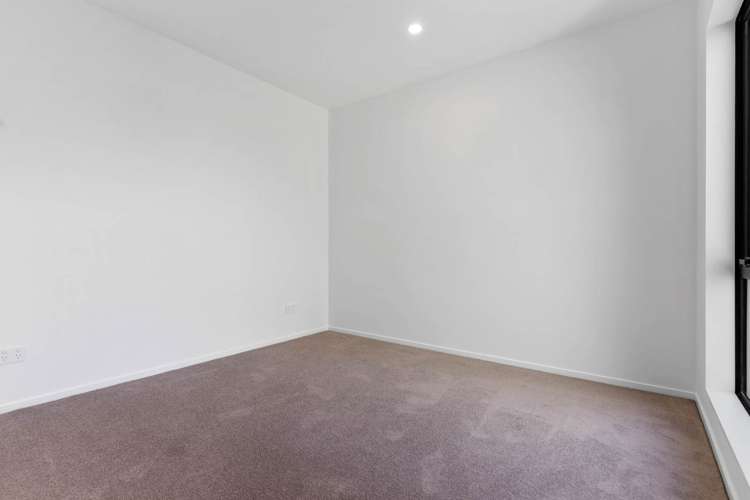 23 Karaka Village Parade Karaka_33