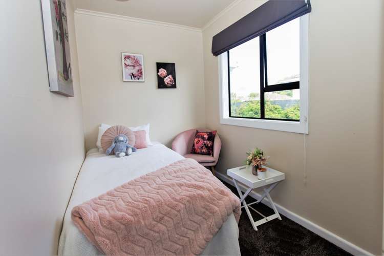 73 Hargood Street Woolston_12