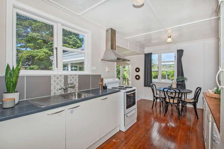 8 Mcclintock Street Whau Valley_6