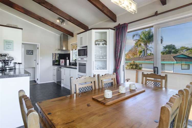 6 Tarata Street Matua_12