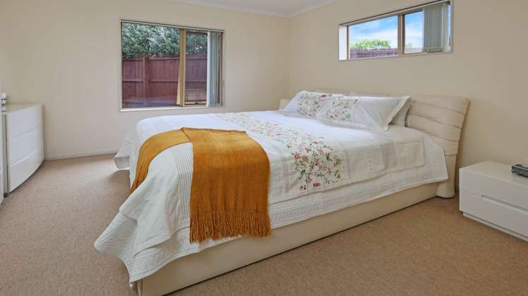 4a Westglen Place Ranui_13