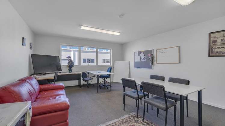 2/19 Nga Mahi Road Sockburn_8