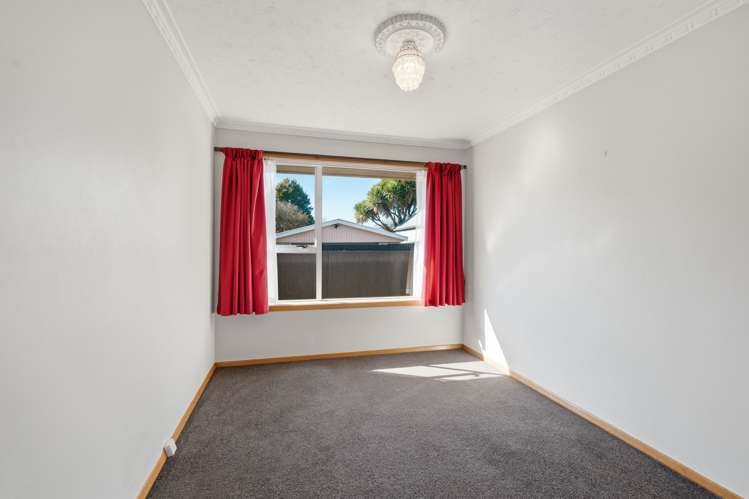 33 Staveley Street Avonhead_15