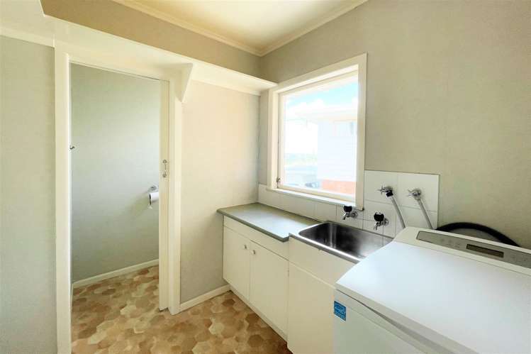 85 Main North Road Otorohanga_20