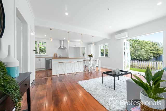 2/6 Pohutukawa Street Woburn_2