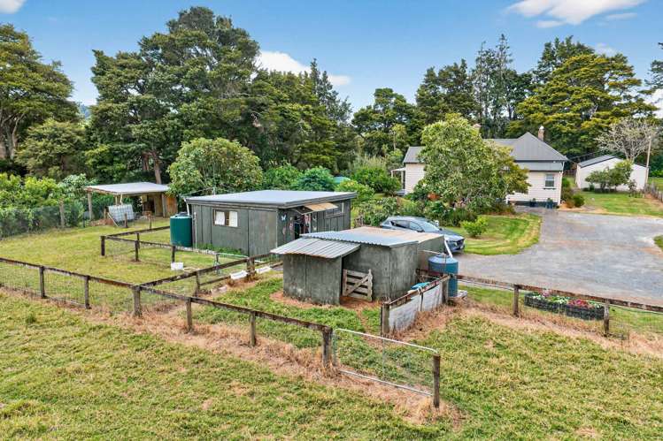 32 Franklin Road Paparoa_41