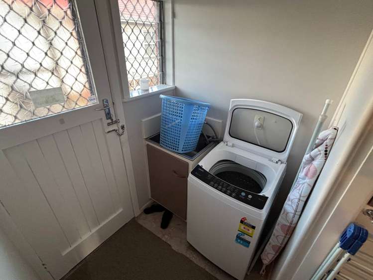 2/56 Donovan Street Blockhouse Bay_5