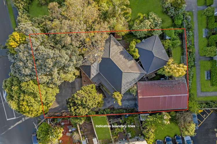 53 Henderson Valley Road Henderson_34