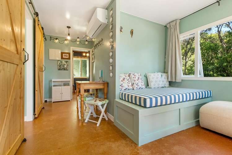 235 Ocean View Road Oneroa_4