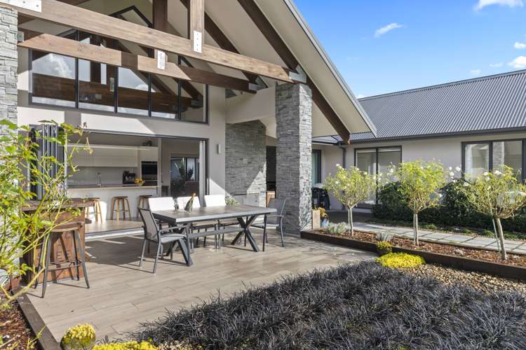 98 Bushlake Way Kingseat_6