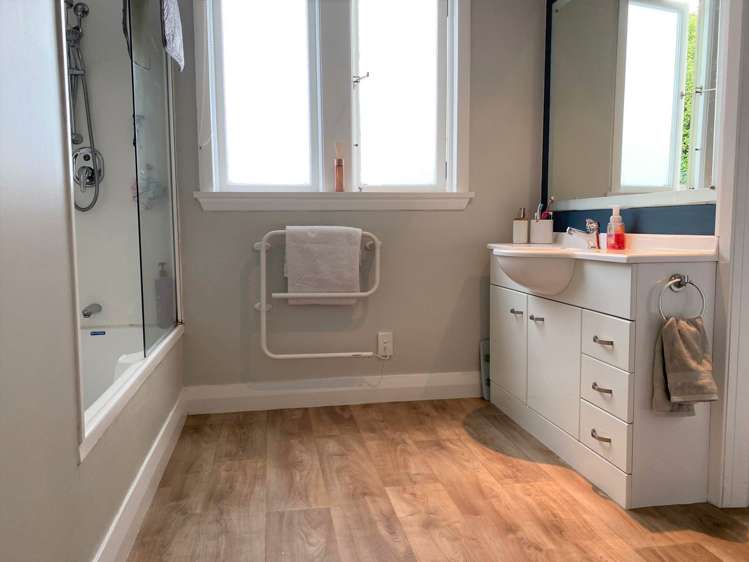 2 Muir Street Green Island_10