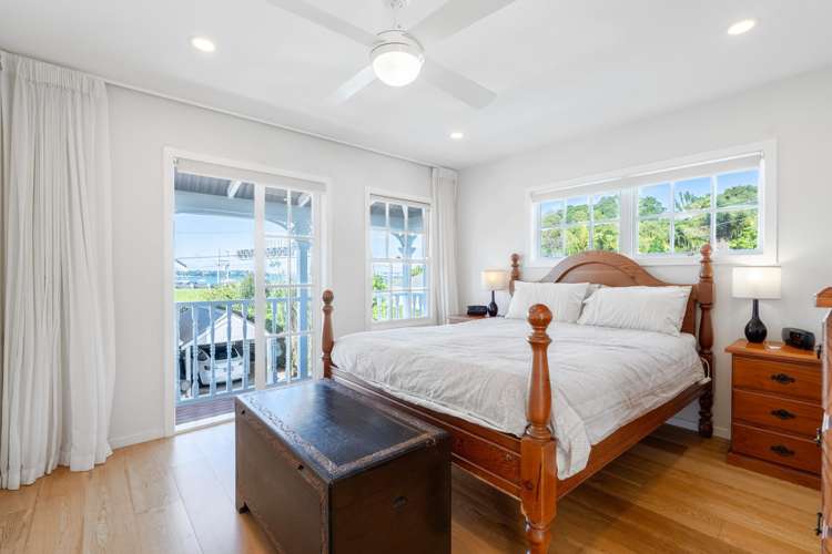 14 Beach Road Northcote Point_13