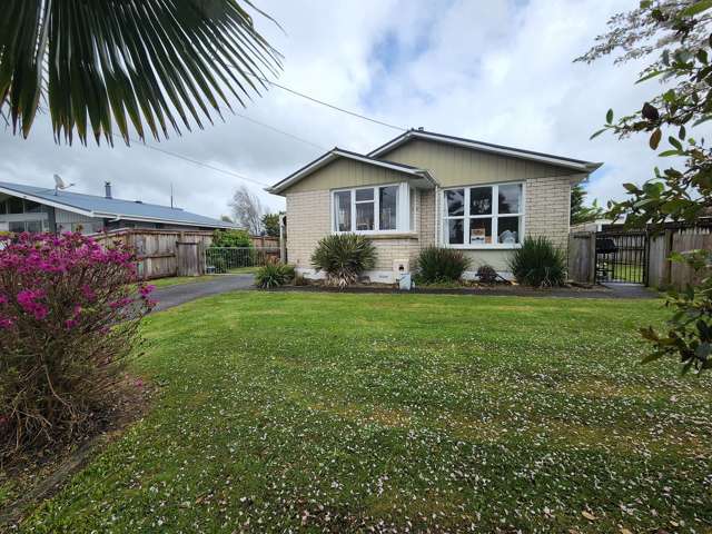Sunny 3 bedroom brick home for rent - Te Awamutu