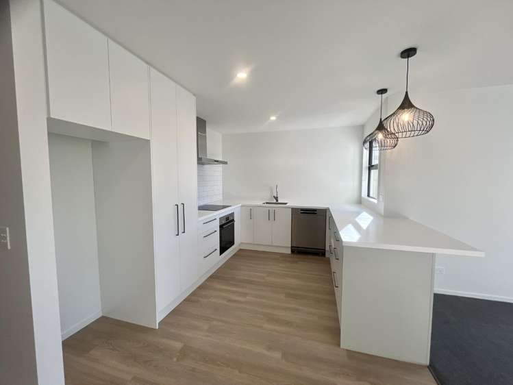 4 Riroriro Lane Halswell_3