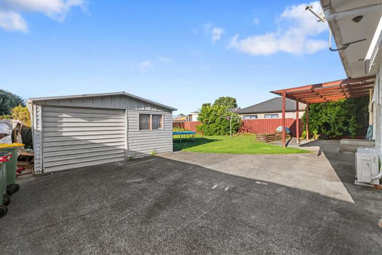64 Sunlands Drive Manurewa_7